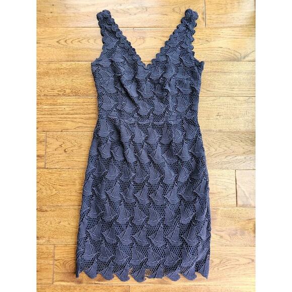 Lilly Pulitzer Reeve Navy Blue Sailboat Lace Sheath Dress Size 4 V Neck Nautical - Picture 1 of 9
